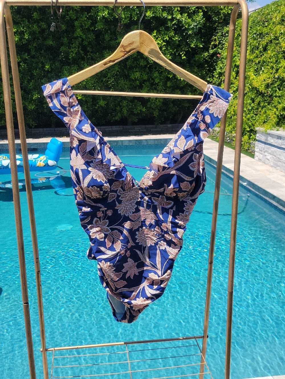 Cupshe Blue Floral One-Piece Swimsuit with Beige And Ruffle Sleeves Accents XXL